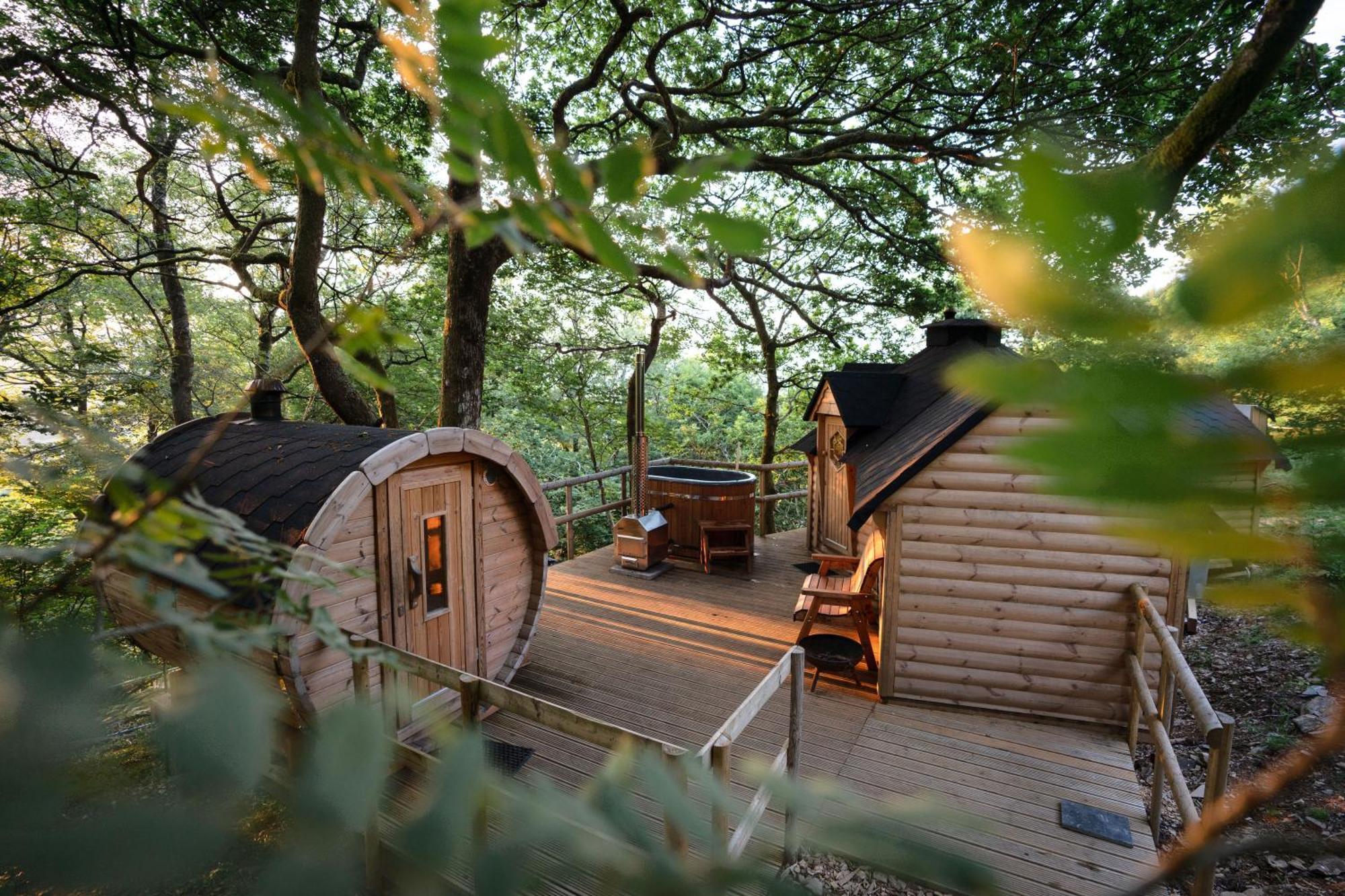 ברמאות' Chestnut Tree House With Hot Tub & Sauna מראה חיצוני תמונה