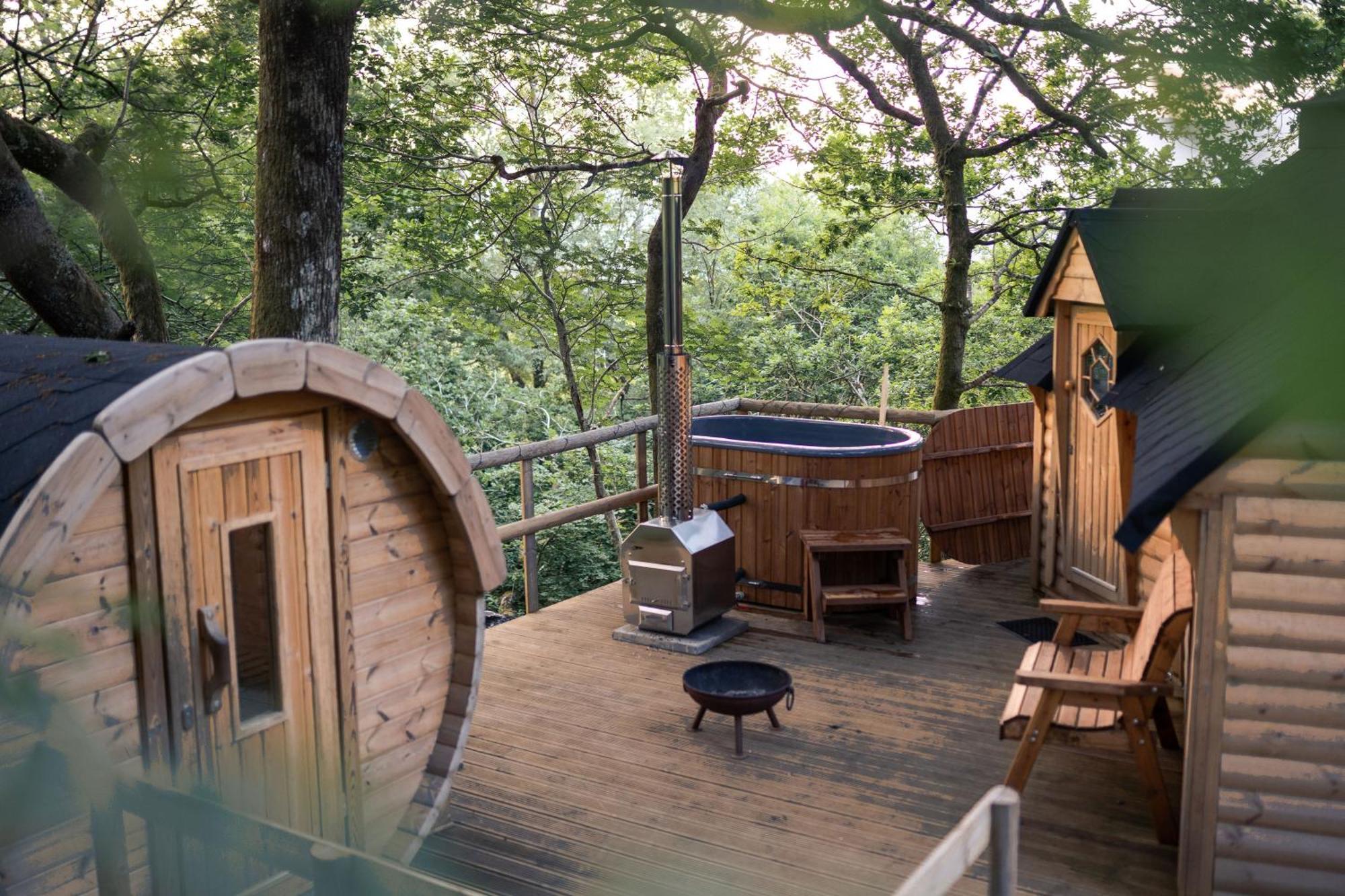 ברמאות' Chestnut Tree House With Hot Tub & Sauna מראה חיצוני תמונה